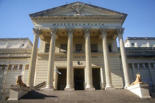 La UNLP y el Ministerio de Obras Públicas firmaron un acta para restaurar el museo