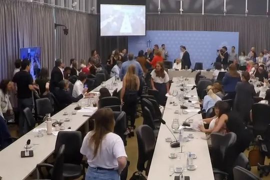 escandalo en el congreso: piden crear una comision para sancionar comportamientos violentos entre legisladores