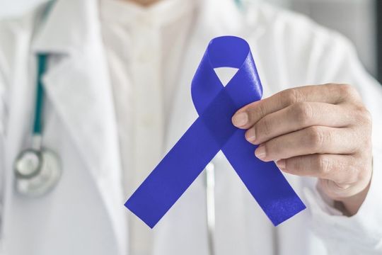 dia mundial contra el cancer de colon: ¿por que se celebra hoy y como prevenir?