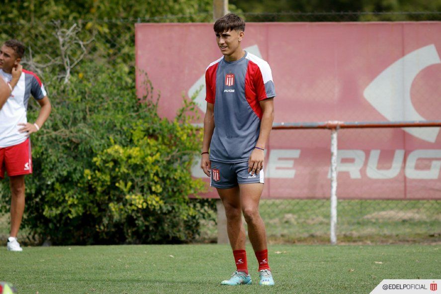 Joaqu&iacute;n Pereyra en un entrenamiento de Estudiantes (Foto: Prensa EDLP)