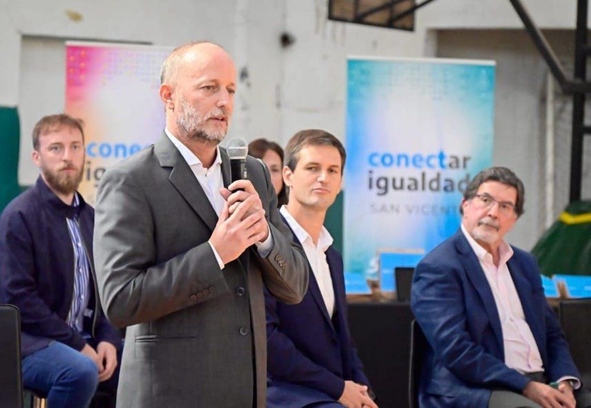 Como en 2019, Martín Insaurralde confirmó la candidatura de Axel Kicillof