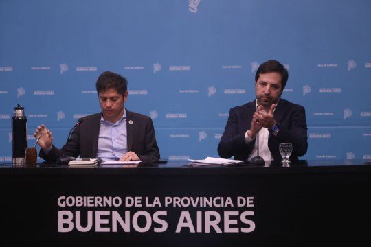 la provincia compro 500 mil vacunas para combatir la proxima epidemia de dengue