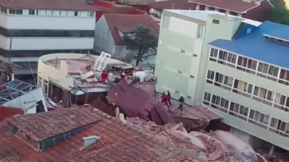 Tragedia en Villa Gesell: se derrumbó un hotel y hay 9 personas atrapadas entre los escombros