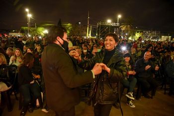 Durante el aniversario de Francisco Solano, Mayra Mendoza, destacó el regreso de las fiestas populares 
