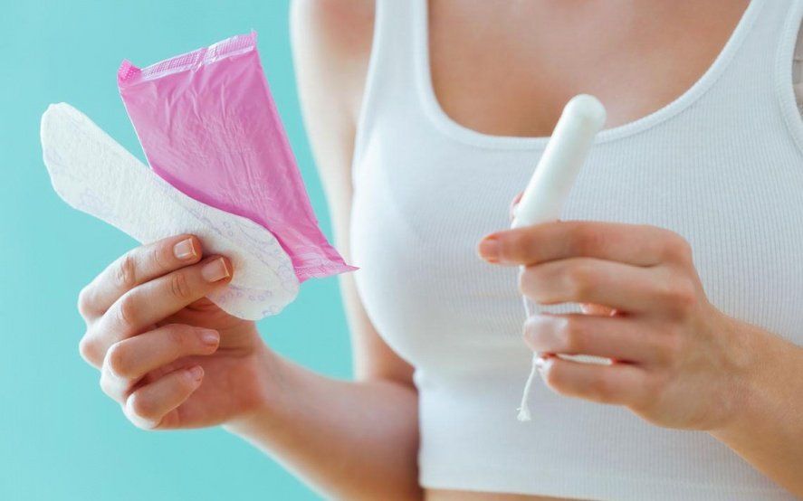 Economía de género: cómo impactan la menstruación y la menopausia en el bolsillo de las mujeres