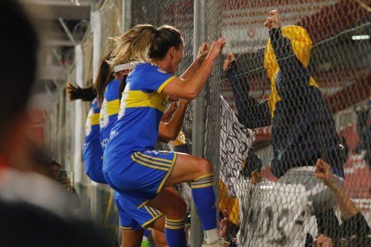 Boca festeja un nuevo título en fútbol femenino. (Foto: Twitter @10_xeneizes)