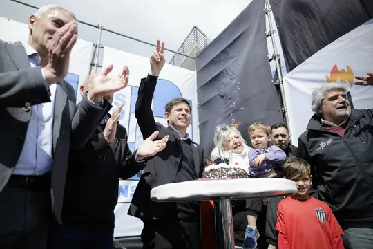 axel kicillof festejo su cumpleanos inaugurando un centro de capacitacion