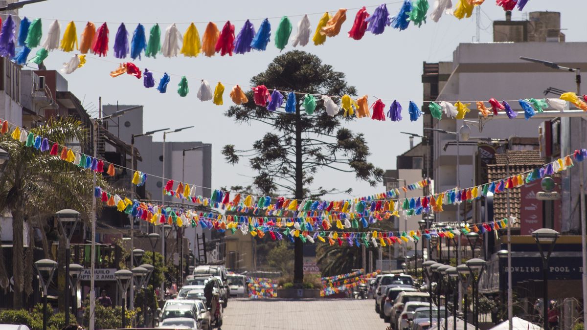 Feriado 12 De Octubre 2023: Qué Se Conmemora Y Cuándo Cae | Infocielo