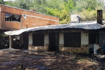 Así quedó el centro de rehabilitación de Pilar tras el incendio. La CPM intervino.  Foto: Pilar Diario