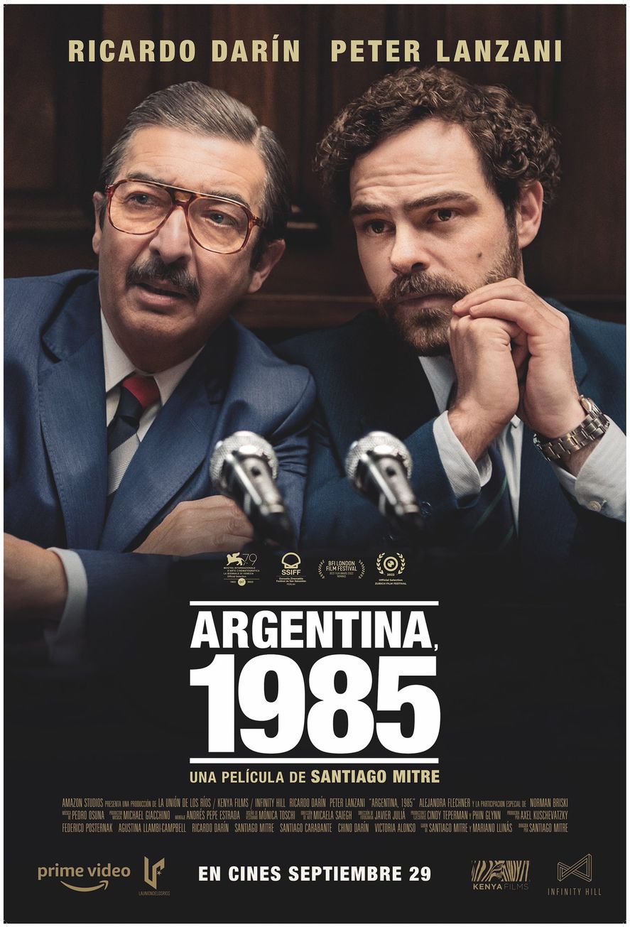 El nuevo poster de la película Argentina,1985 muestra a los actores Ricardo Darín y Peter Lazani.