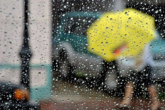 se viene el agua: el fin de semana llega con lluvias en los principales centros turisticos bonaerenses