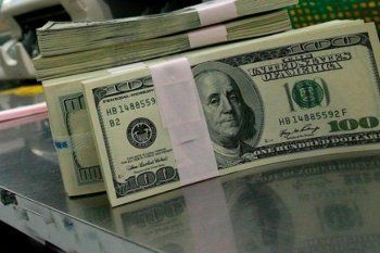 el dolar blue abrio la semana con estabilidad