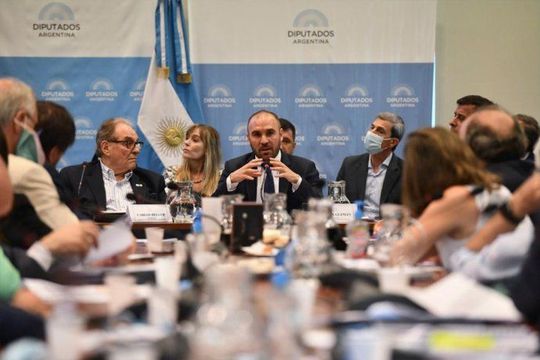 Martín Guzmán defiende el Presupuesto 2022