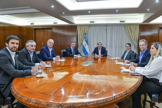 Jorge Macri se reunió con Luis Caputo para dialogar sobre los fondos coparticipables destinados a la Ciudad.