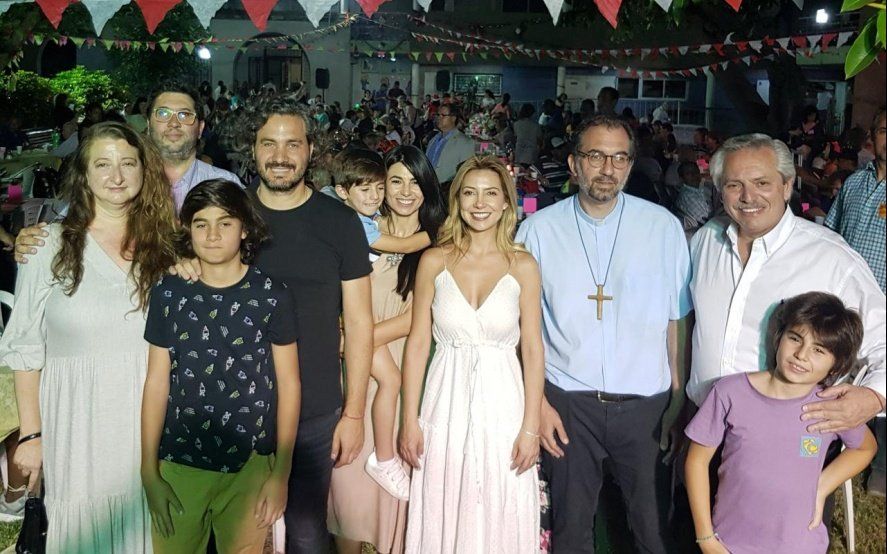 La sorpresiva visita del presidente: Alberto Fernández pasó Nochebuena en la iglesia de San Cayetano