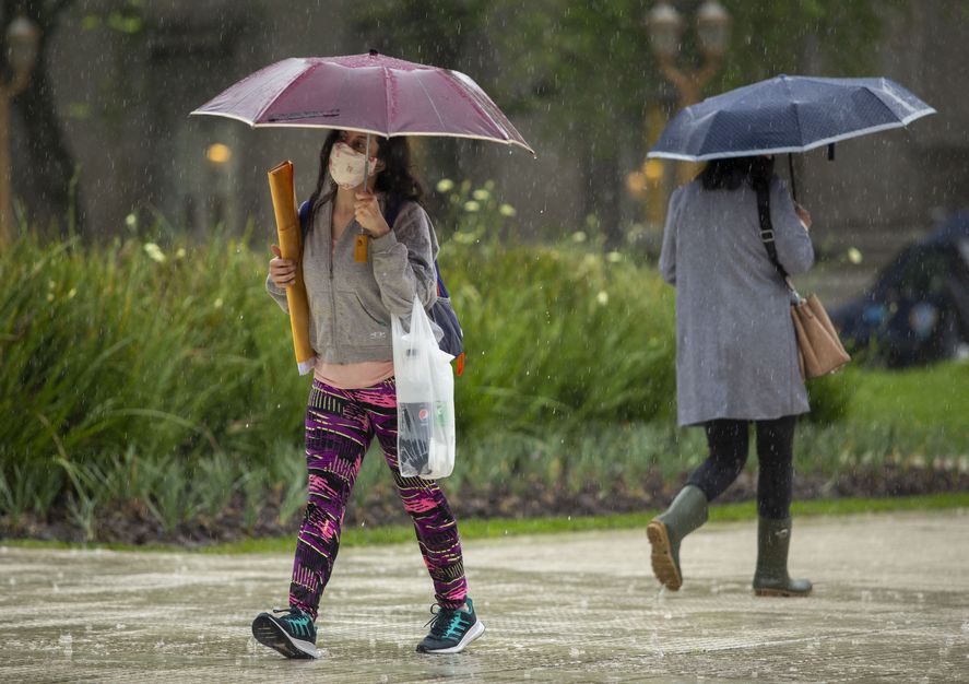 Tiempo: para este sábado se esperan temperaturas agradables y la caída de lluvia en gran parte de la provincia de Buenos Aires. 