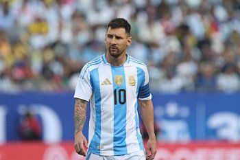 Lionel Messi volvería a la titularidad en Argentina para los Cuartos de Final.