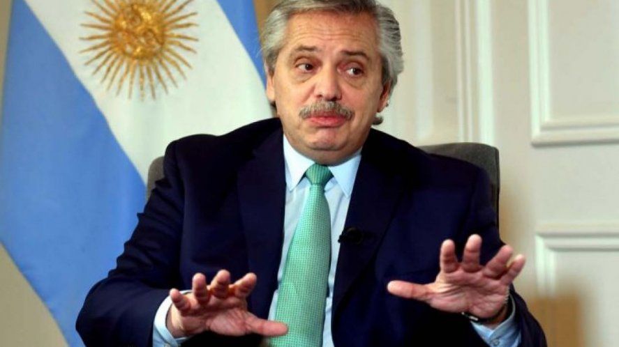 El presidente aseguró que le habían pedido tiempo a la Conmebol para confirmar sede de la copa en Argentina