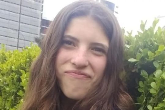 buscan a una adolescente de la que nada se sabe desde ayer en la plata