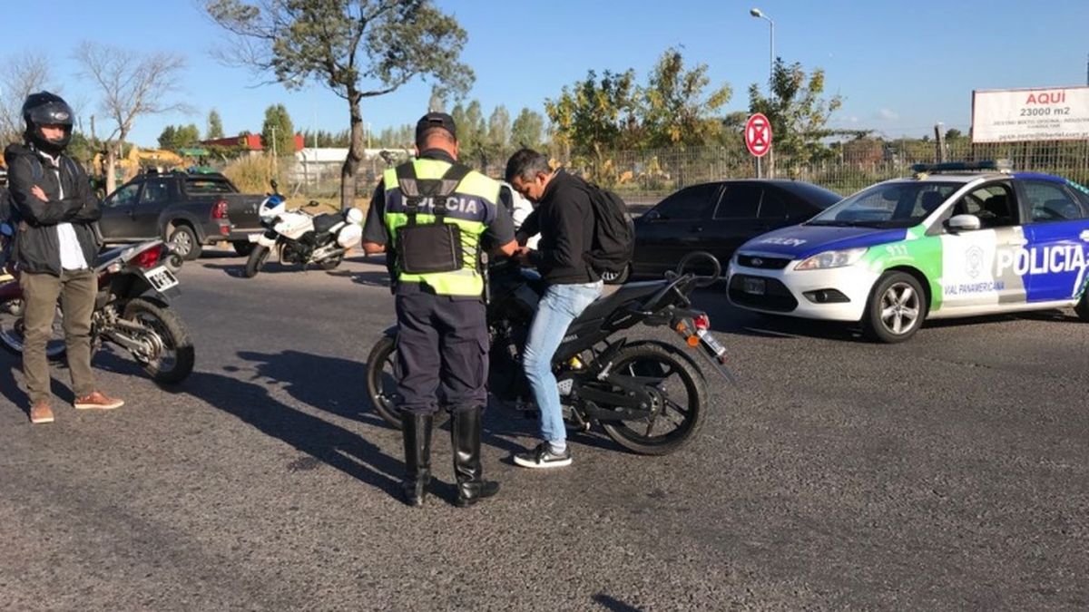 Ofensiva Contra Motochorros En El Conurbano: La Policía Detuvo A 17 ...