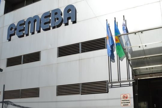 FEMEBA lanza más acusaciones y le sube la temperatura a la pelea con IOMA