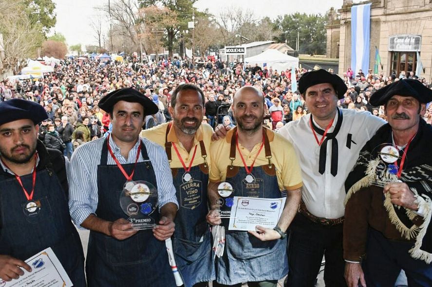 Chivilcoy: la Fiesta del Asado de Moquehuá contará con un gran concurso de asadores, con importantes premios en efectivo. 