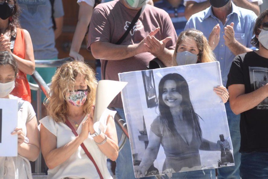 La Plata: Piden justicia por el asesinato de Verónica Dessio