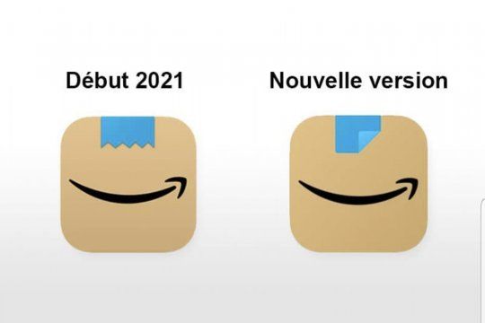 A la izquierda el logo inaugurado a principios de año por Amazon, a la derecha su actual modificación para que no se asemeje al bigotito de Hitler 