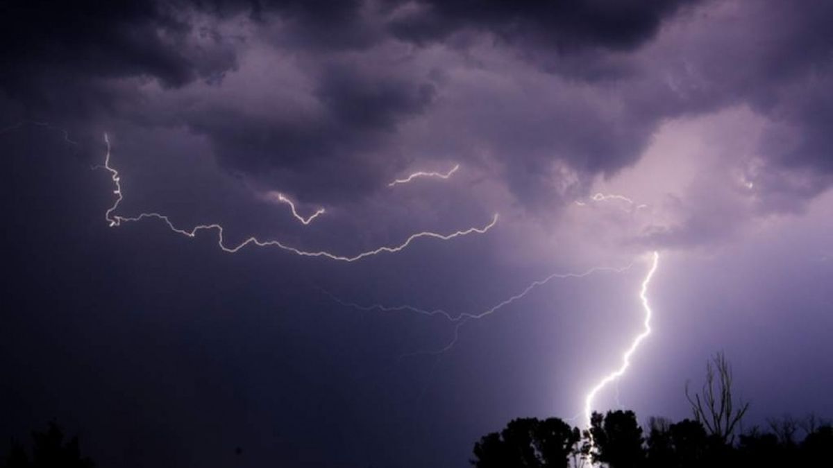 Alerta Meteorológica: Fuertes Tormentas, Actividad Eléctrica Y Caída De ...