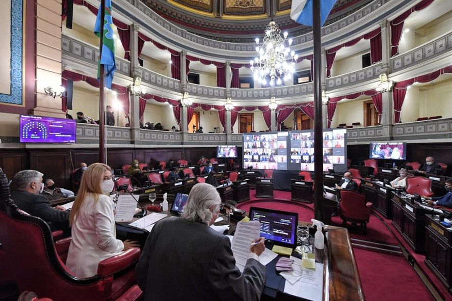 La Cámara de Senadores de la provincia de Buenos Aires cuenta con 46 representantes. 23 bancas se renovaban en las elecciones de este año.