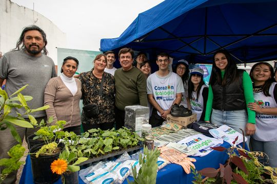 La Matanza entrega kits ecológicos a escuelas y jardines de infantes