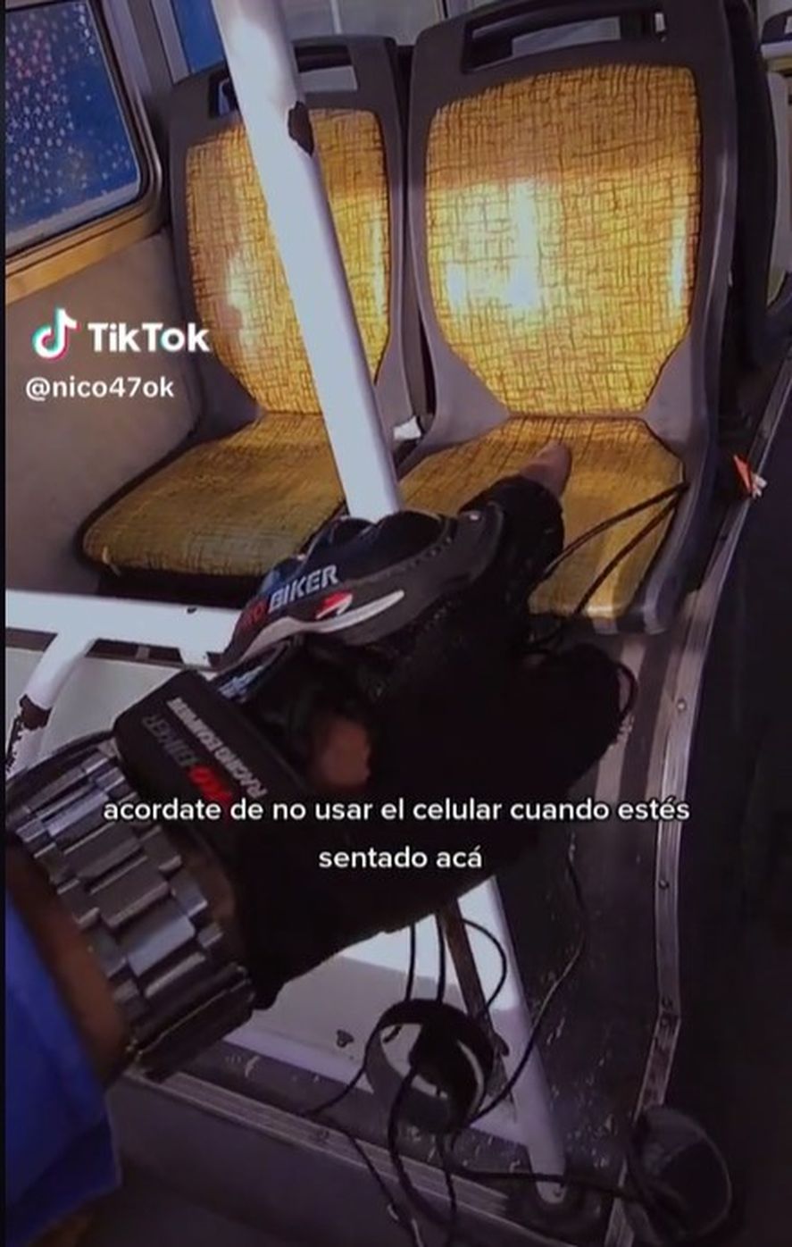 Colectivero realizó un tutorial antirobo para viajar tranquilo: mirá el video