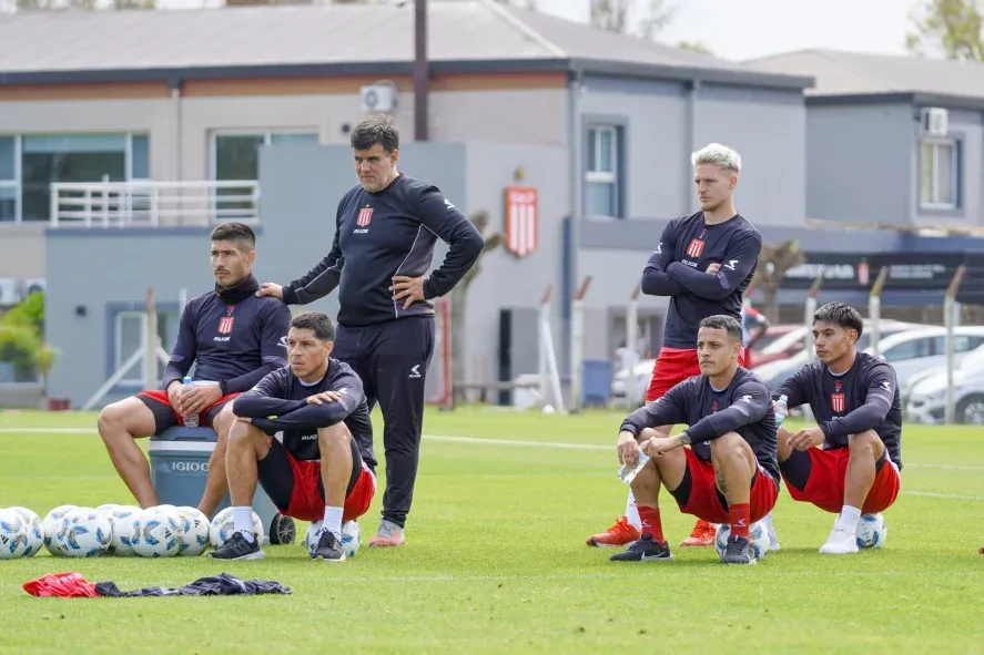 Estudiantes y un nuevo ensayo en City Bell con definiciones de cara al próximo encuentro por Liga Profesional