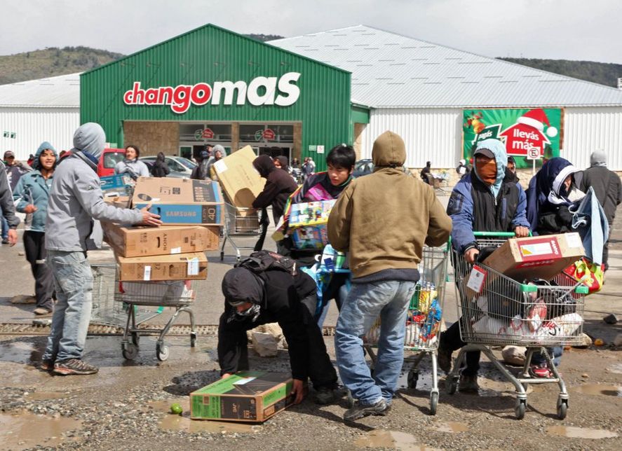En Bahía Blanca convocaron a saquear comercios y supermercados pero no pasó nada