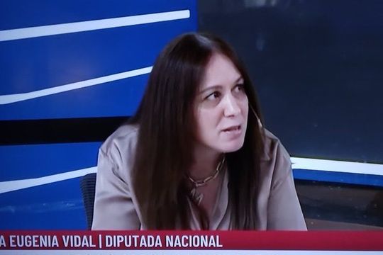 maria eugenia vidal desato burlas en redes por su drastico cambio de apariencia