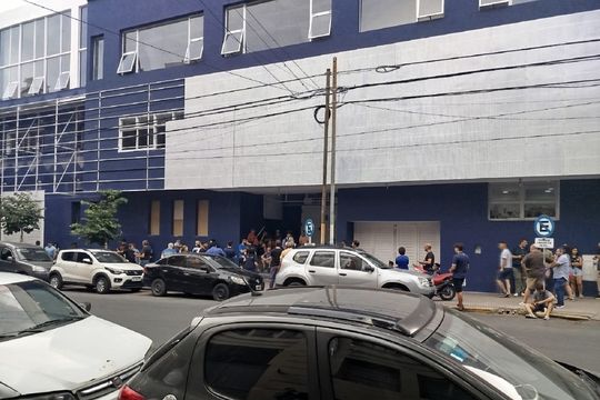 Gran convoctaria de soscios en la sede de Gimnasia