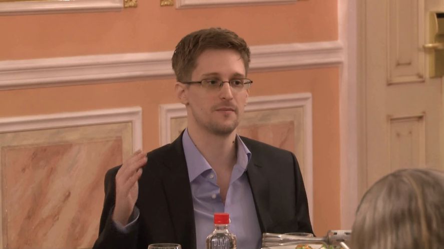 Edward Snowden es uno de los activistas contra los monopolios de redes sociales. Tuvo que exiliarse de Estados Unidos.