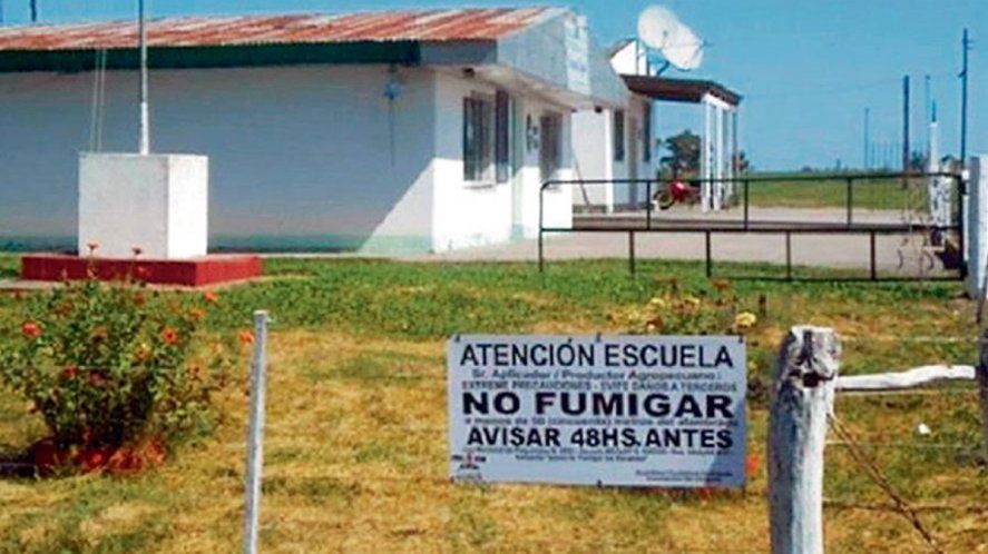 En Ayacucho aprueban una ordenanza para fumigar a 100 metros de escuelas y hogares