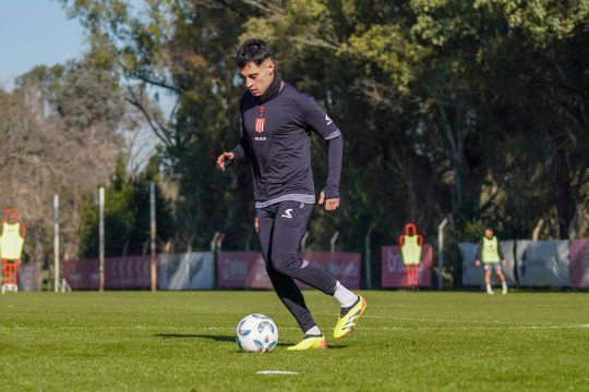 Javier Altamirano y un regreso a las canchas con Estudiantes que deberá retrasarse aún más