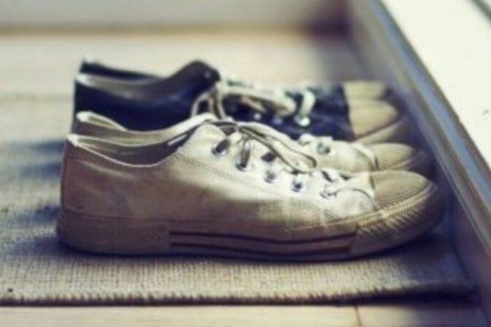 prevencion coronavirus: que hacer con el calzado y la ropa cuando llegamos a nuestras casas