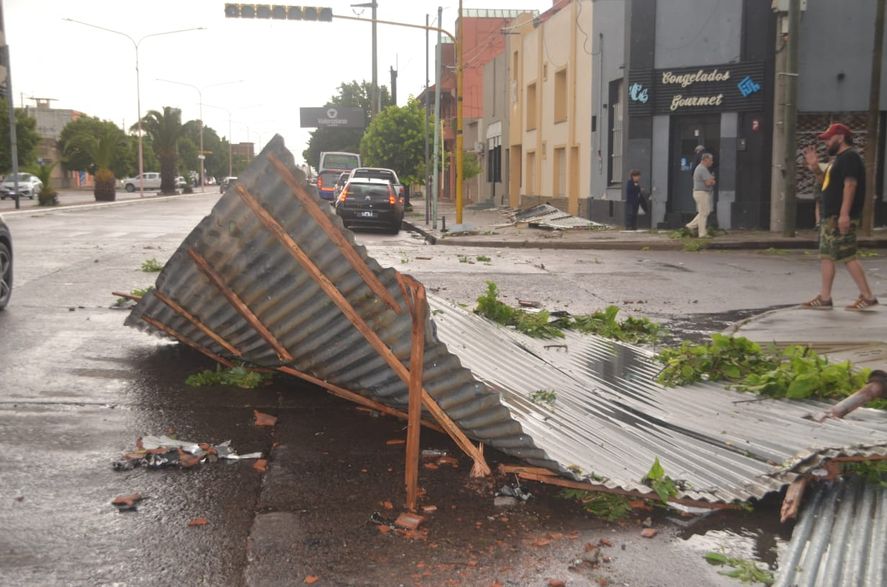 Una tormenta provocó graves destrozos en Olavarría: mirá las fotos