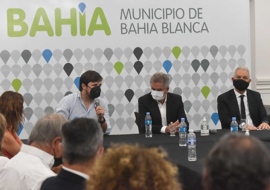 Julio Alak y Nicolás Kreplak brindaron su respaldo a las víctimas de los atentados en Bahía Blanca.