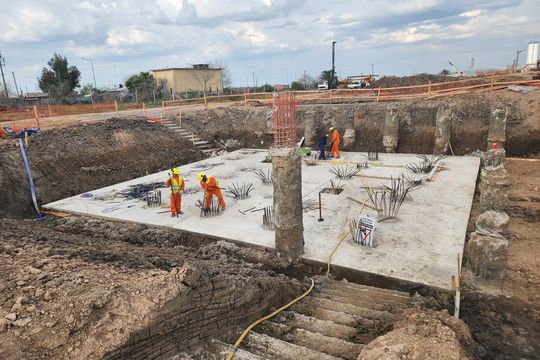 la provincia salio a mostrar los avances en 250 obras para la plata