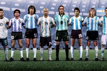 La Selección de íconos y leyendas publicada por FIFA causó revuelo en las redes.