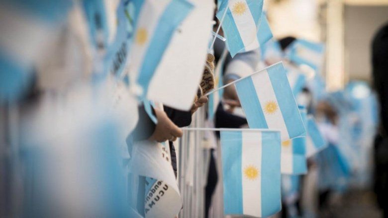 20 de junio: Así conmemoran los argentinos el “Día de la Bandera” en redes sociales