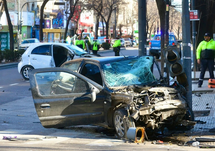 Tragedia en el centro de La Plata: la imprudencia al volante causó una nueva muerte