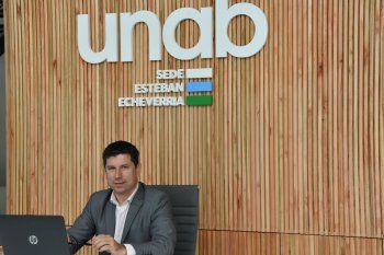 Pablo Domenicchini, rector de la UNaB en Esteban Echeverría