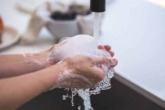 Estudio reveló que el 43% de las escuelas de todo el mundo no tiene medios para que los alumnos se laven las manos