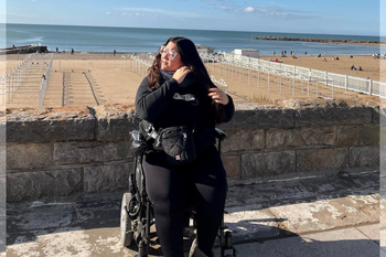 De la calle a TikTok: ¿cómo es andar en silla de ruedas en Mar del Plata?