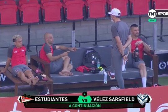 Mascherano, Desábato y Andújar, analizando la derrota de Estudiantes